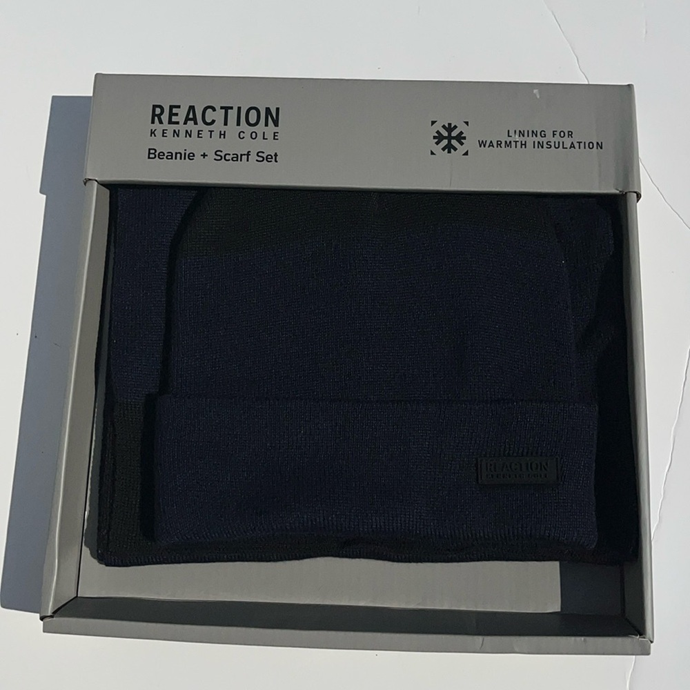 NWT-reaction Kenneth Cole-navy blue & black-Beanie hat and scarf set.